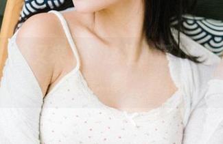 萌芽儿o0又来了！这组小溪JK百合写真，分享的是…啊，真精致！