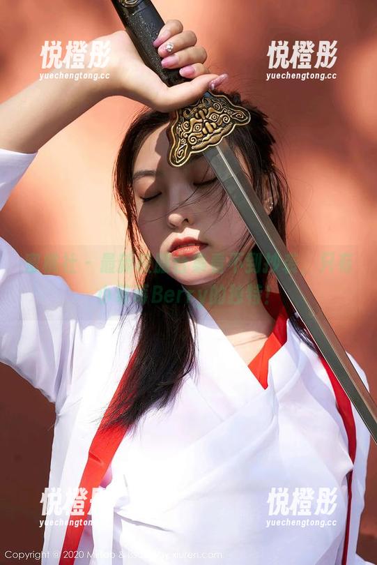 蜜桃社-小草莓Berry 蜜桃社 - 最新校服合集看不到抄袭,只有小草莓Berry的独特!
