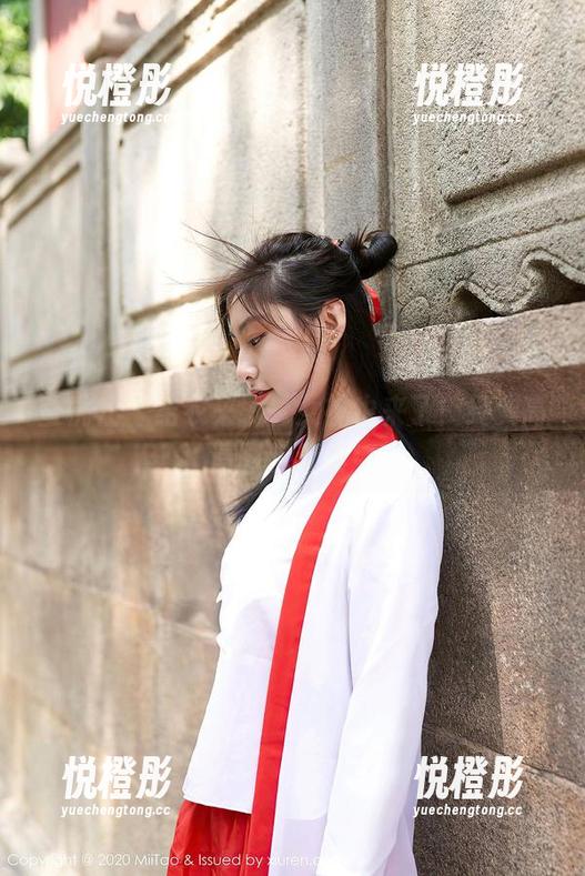 蜜桃社 - 结衣来了，女神也来了！经典高清图包汇集！