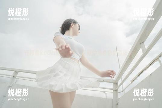 在阿薰kaOri的作品里，教师的角色也很有张力呐