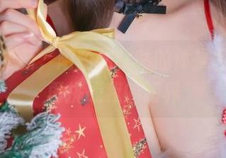 誓言再更新，陌陌咕咕咕的体操服cos一再挑战我的眼界