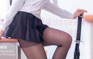 Hololive火鸡：雨波HaneAme的图包，就像一场无声的波涛。