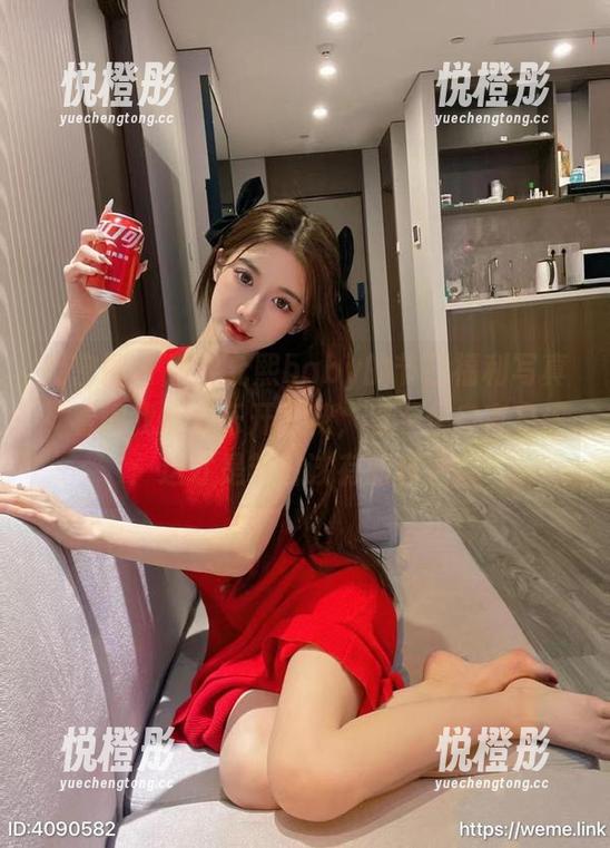 黎允熙baby 微密圈 - 看黎允熙baby的节日福利写真,看得我心里乐开了花,忍不住自言自语:这才是节日该有的样子!